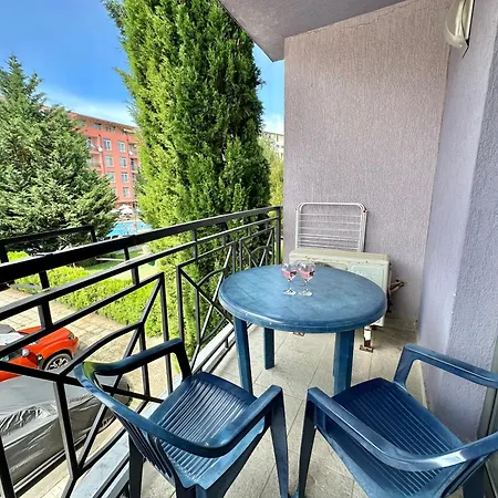 Apartment Rainbow 3 - Menada *