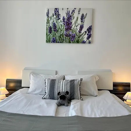 Apartment Rainbow 3 - Menada *