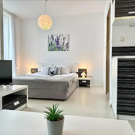 Rainbow 3 - Menada * Sunny Beach