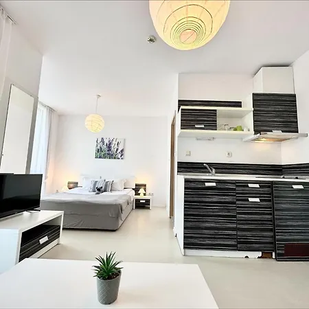 Rainbow 3 - Menada Daire *