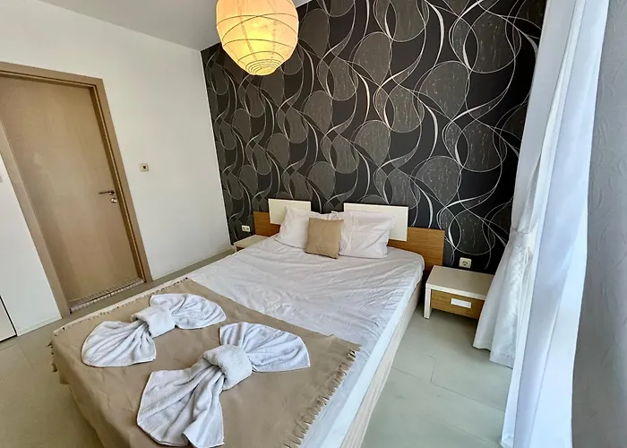 Rainbow 3 - Menada Appartement *