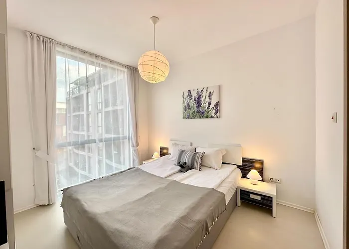 Rainbow 3 - Menada Appartement